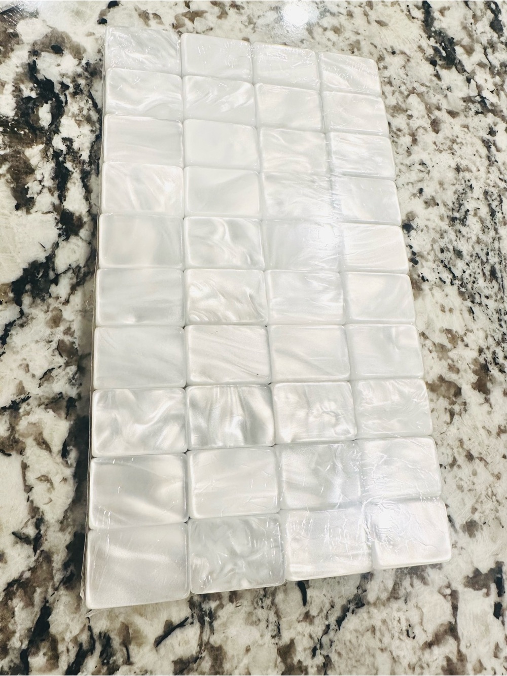 NIB Luxe, Premium, Pearlized American Mahjong Tiles Pearl Crown 160 pieces - Picture 8 of 8